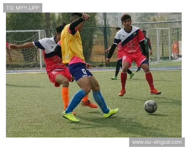 《利用数据分析与算法模型进行足球比赛预测的前沿探索》